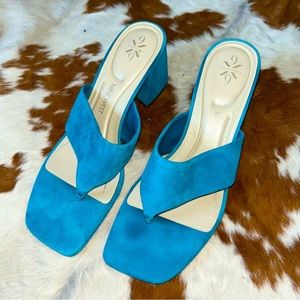 Nine West blue suede block heeled sandals